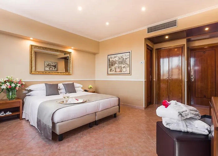 Raeli Hotel Lux